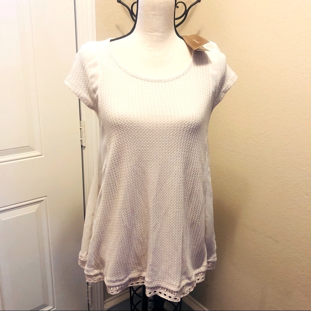 Francesca’s Blue Par Short Sleeve Shirt Medium NWT